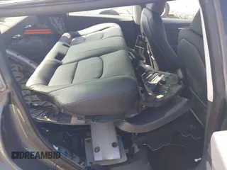 2023 Tesla Model 3 с VIN 5YJ3E1EA5PF696436, выставлен на аукционе IAAI как лот 42099142 с пробегом 17 054 миль миль и . История ставок и продаж доступна на DreamBid. Изображение 8.