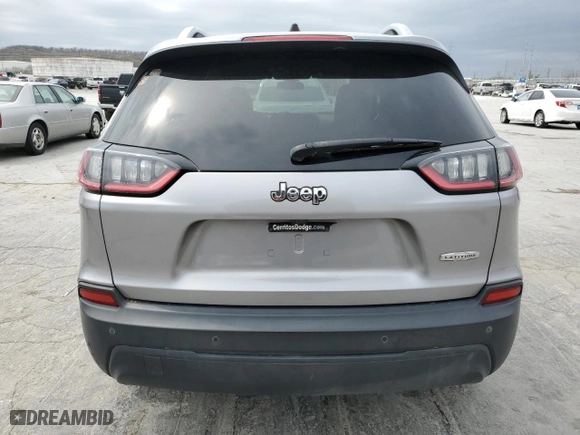 2019 Jeep Cherokee Latitude with VIN 1C4PJLCB8KD370134, listed as a Copart auction lot 51625815 with 102,887 mi miles and Clean Title. Bid and sale history available at carsss.com. Image 6.