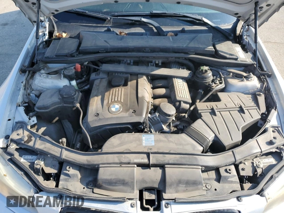 2011 BMW 3 Series 328i xDrive with VIN WBAUU3C58BA541919, listed as a Copart auction lot 85348464 with 197,538 mi miles and Salvage Title. Bid and sale history available at DreamBid. Image 11.