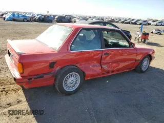 1989 BMW 3 Series 325iS with VIN WBAAA2309KEC49637, listed as a Copart auction lot 41492615 with 185,613 mi miles and Salvage Title. Bid and sale history available at carsss.com. Image 3.