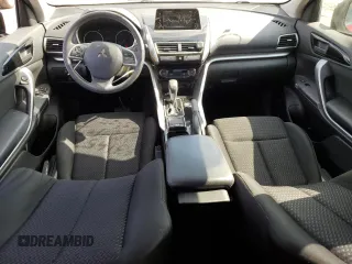 2018 Mitsubishi Eclipse Cross LE z VIN JA4AT4AA7JZ048404, wystawiony jako Copart lot #54938015 z przebiegiem 64 156 mil mil oraz Szkoda całkowita • Salvage title. Historia ofert i sprzedaży dostępna na DreamBid. Obrazek 8.
