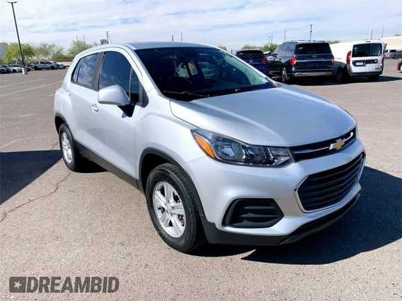 2020 Chevrolet Trax LS with VIN 3GNCJNSB4LL131582, listed as a Copart auction lot 85383114 with 136,718 mi miles and Clean Title. Bid and sale history available at carsss.com. Image 1.