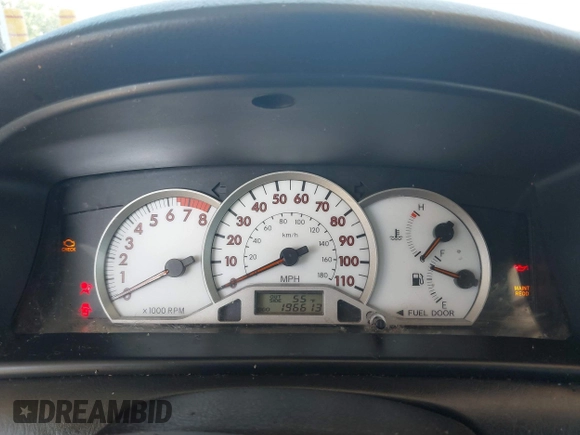 2007 Toyota Corolla CE with VIN 1NXBR32E87Z823671, listed as a IAAI auction lot 42152601 with 196,613 mi miles and . Bid and sale history available at DreamBid. Image 7.