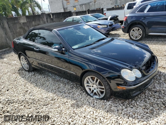 2008 Mercedes-Benz CLK 350 with VIN WDBTK56F18F238320, listed as a Copart auction lot 76058334 with 74,567 mi miles and Salvage Title. Bid and sale history available at DreamBid. Image 4.