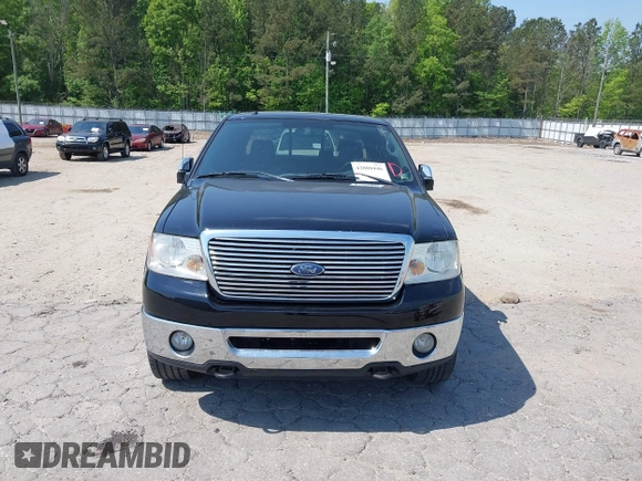 2007 Ford F-150 XLT with VIN 1FTPW14507FB71637, listed as a IAAI auction lot 42080446 with 224,256 mi miles. Bid and sale history available at carsss.com. Image 6.