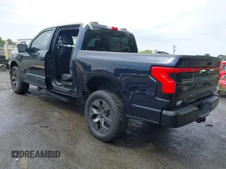 2023 Ford F-150 Lightning Pro with VIN 1FTVW1EL7PWG11924, listed as a IAAI auction lot 41991819 with 20,450 mi miles and . Bid and sale history available at DreamBid. Image 3.