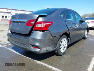 2019 Nissan Sentra SV with VIN 3N1AB7AP5KL615302, listed as a IAAI auction lot 41811468 with 114,548 mi miles and . Bid and sale history available at carsss.com. Image 4.