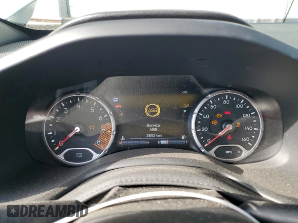 2022 Jeep Renegade Limited with VIN ZACNJDD13NPN81697, listed as a Copart auction lot 84630914 with 36,924 mi miles and Salvage title. Bid and sale history available at DreamBid. Image 9.