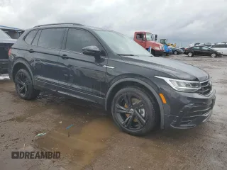 2024 Volkswagen Tiguan SE R-Line Black с VIN 3VV8B7AX3RM069570, выставлен на аукционе Copart как лот 55841875 с пробегом 12 720 миль миль и Списание • Salvage title. История ставок и продаж доступна на DreamBid. Изображение 4.