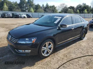 2015 Volkswagen Passat SE with VIN 1VWBS7A30FC004901, listed as a Copart auction lot 54556545 with 173,424 mi miles and Clean title. Bid and sale history available at DreamBid. Image 1.