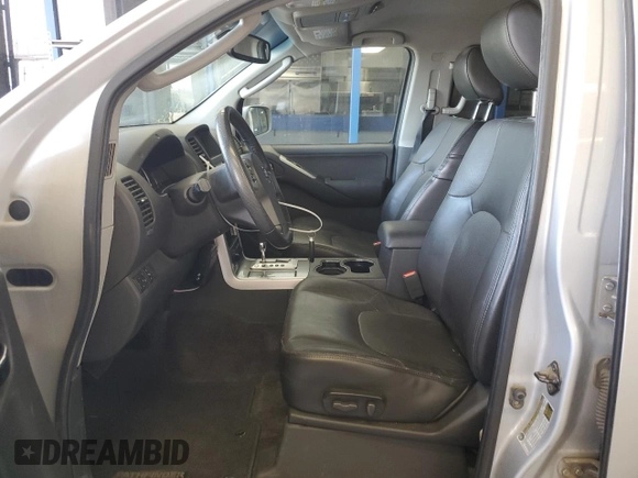 2012 Nissan Pathfinder Silver Edition z VIN 5N1AR1NB7CC629750, wystawiony jako Copart lot #61209965 z przebiegiem 164 479 mil mil oraz Szkoda całkowita • Salvage title. Historia ofert i sprzedaży dostępna na DreamBid. Obrazek 7.