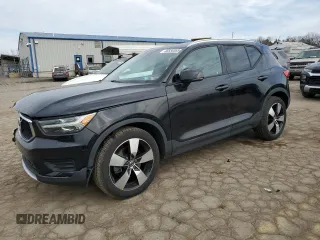2020 Volvo XC40 Momentum with VIN YV4162UK4L2199232, listed as a Copart auction lot 46658365 with 58,131 mi miles and Salvage Title. Bid and sale history available at DreamBid. Image 1.