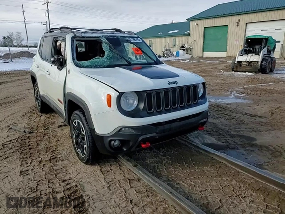 2015 Jeep Renegade Trailhawk with VIN ZACCJBCT0FPC19412, listed as a Copart auction lot 52428395 with 274,497 mi miles and Clean Title. Bid and sale history available at DreamBid. Image 14.