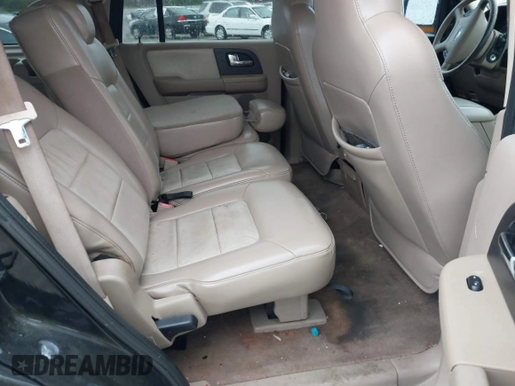 2005 Ford Expedition Eddie Bauer с VIN 1FMFU17585LA60924, выставлен на аукционе IAAI как лот 41845434 с пробегом 259 868 миль миль и . История ставок и продаж доступна на DreamBid. Изображение 8.