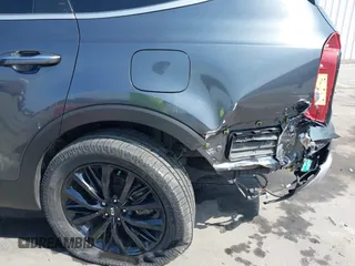 2020 Kia Telluride SX with VIN 5XYP5DHC6LG053984, listed as a IAAI auction lot 42081297 with 95,187 mi miles and . Bid and sale history available at DreamBid. Image 6.