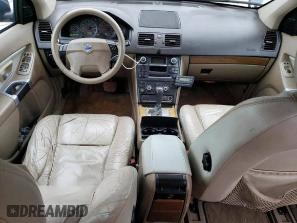 2007 Volvo XC90 I6 with VIN YV4CM982271343308, listed as a Copart auction lot 81486584 with 200,043 mi miles and Non Repairable. Bid and sale history available at DreamBid. Image 8.