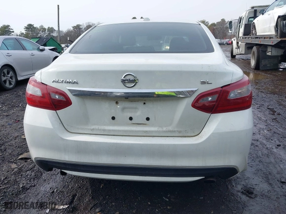 2018 Nissan Altima 2.5 SV with VIN 1N4AL3AP7JC188336, listed as a IAAI auction lot 41460697 with 158,008 mi miles. Bid and sale history available at carsss.com. Image 16.