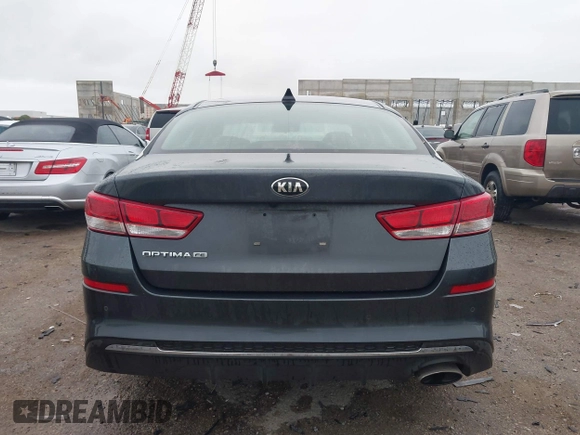 2020 Kia Optima LX с VIN 5XXGT4L30LG383721, выставлен на аукционе IAAI как лот 42429025 с пробегом 112 163 миль миль и . История ставок и продаж доступна на DreamBid. Изображение 17.