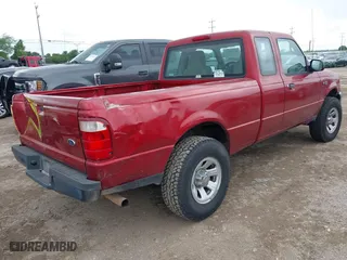 2005 Ford Ranger XL with VIN 1FTYR14U85PA77337, listed as a IAAI auction lot 42113661 with 117,358 mi miles. Bid and sale history available at carsss.com. Image 4.