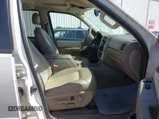 2003 Mercury Mountaineer Convenience with VIN 4M2DU86W93ZJ18901, listed as a IAAI auction lot 42655835 with Not provided miles and . Bid and sale history available at DreamBid. Image 5.
