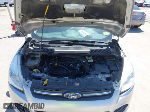 2015 Ford Escape SE with VIN 1FMCU9GX0FUB99881, listed as a IAAI auction lot 42114415 with 138,561 mi miles. Bid and sale history available at carsss.com. Image 10.