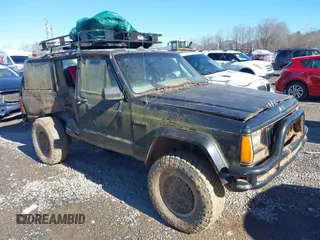 1996 Jeep Cherokee Country with VIN 1J4FJ78S8TL194375, listed as a IAAI auction lot 41286995 with 147,792 mi miles. Bid and sale history available at carsss.com. Image 1.
