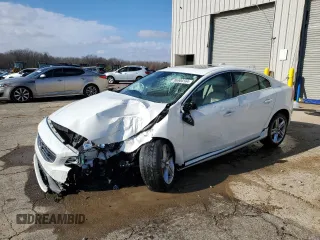 2015 Volvo S60 T5 Drive-E Premier with VIN YV140MFK9F1347275, listed as a Copart auction lot 86904164 with 0 mi miles and Non Repairable. Bid and sale history available at carsss.com. Image 1.