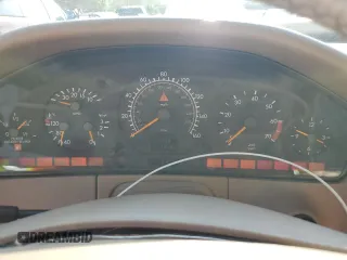 1998 Mercedes-Benz S 320/430/500 z VIN WDBGA43G0WA386349, wystawiony jako Copart lot #59347245 z przebiegiem 178 180 mil mil oraz Szkoda całkowita • Salvage title. Historia ofert i sprzedaży dostępna na DreamBid. Obrazek 9.
