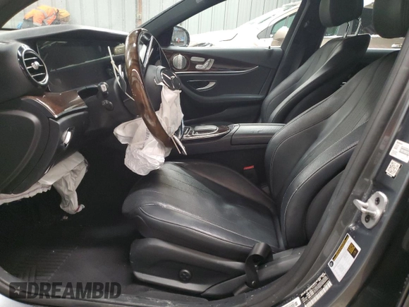 2021 Mercedes-Benz E-Class E 350 with VIN W1KZF8EB5MA930643, listed as a Copart auction lot 89250155 with 0 mi miles and Salvage Title. Bid and sale history available at carsss.com. Image 7.