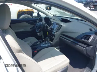 2019 Subaru Impreza z VIN 4S3GTAA6XK3760730, wystawiony jako IAAI lot #42416756 z przebiegiem 84 028 mil mil oraz . Historia ofert i sprzedaży dostępna na DreamBid. Obrazek 5.