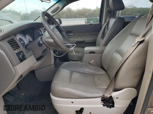 2005 Dodge Durango SLT with VIN 1D4HD48N85F562640, listed as a Copart auction lot 47258845 with 250,233 mi miles and Salvage title. Bid and sale history available at DreamBid. Image 7.