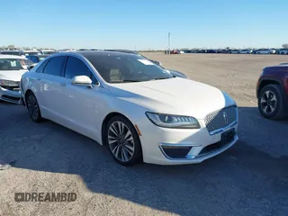 2018 Lincoln MKZ Reserve with VIN 3LN6L5E92JR629004, listed as a IAAI auction lot 41577496 with 52,342 mi miles. Bid and sale history available at carsss.com. Image 1.