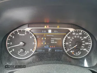 2024 Nissan Altima 2.5 SV with VIN 1N4BL4DVXRN324804, listed as a Copart auction lot 83689304 with 12,928 mi miles and Salvage Title. Bid and sale history available at carsss.com. Image 9.