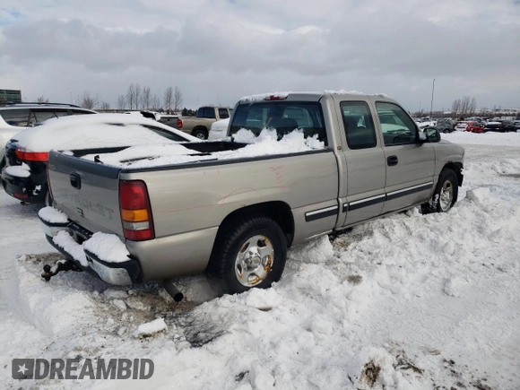 2000 Chevrolet Silverado 1500 LS with VIN 2GCEC19V7Y1242382, listed as a Copart auction lot 44953245 with 290,591 mi miles and Clean Title. Bid and sale history available at carsss.com. Image 3.