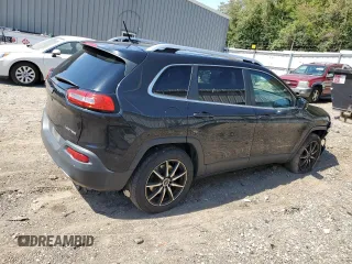 2015 Jeep Cherokee Limited with VIN 1C4PJMDS7FW501262, listed as a Copart auction lot 70025384 with 142,500 mi miles and Salvage Title. Bid and sale history available at carsss.com. Image 3.