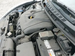 2015 Hyundai Elantra SE z VIN 5NPDH4AE6FH593578, wystawiony jako IAAI lot #43014322 z przebiegiem 172 337 mil mil oraz . Historia ofert i sprzedaży dostępna na DreamBid. Obrazek 19.