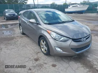 2013 Hyundai Elantra Limited z VIN 5NPDH4AE6DH171453, wystawiony jako IAAI lot #42198633 z przebiegiem 183 190 mil mil oraz . Historia ofert i sprzedaży dostępna na DreamBid. Obrazek 1.