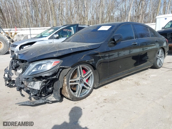 2015 Mercedes-Benz S-Class S 550 with VIN WDDUG8FB6FA135044, listed as a IAAI auction lot 41791414 with 155,938 mi miles. Bid and sale history available at carsss.com. Image 20.