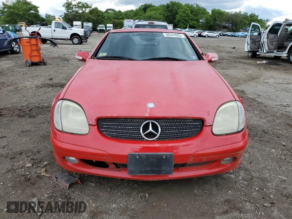 2003 Mercedes-Benz SLK 230 Kompressor z VIN WDBKK49F93F277828, wystawiony jako Copart lot #58344925 z przebiegiem Nie podano mil oraz Czysty tytuł • Clean title. Historia ofert i sprzedaży dostępna na DreamBid. Obrazek 5.