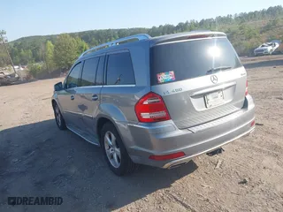 2011 Mercedes-Benz GL-Class GL 450 with VIN 4JGBF7BE8BA671420, listed as a IAAI auction lot 42064096 with 182,622 mi miles. Bid and sale history available at carsss.com. Image 3.