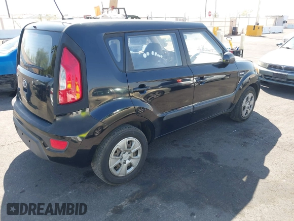 2012 Kia Soul with VIN KNDJT2A52C7743482, listed as a IAAI auction lot 41953108 with 116,188 mi miles. Bid and sale history available at carsss.com. Image 4.