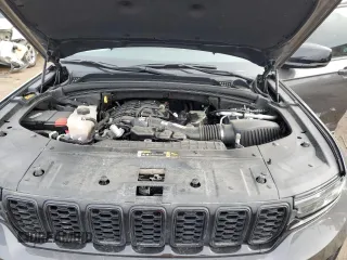 2024 Jeep Grand Cherokee Limited with VIN 1C4RJHBG6RC683993, listed as a Copart auction lot 43528725 with 12,242 mi miles and Clean title. Bid and sale history available at DreamBid. Image 12.