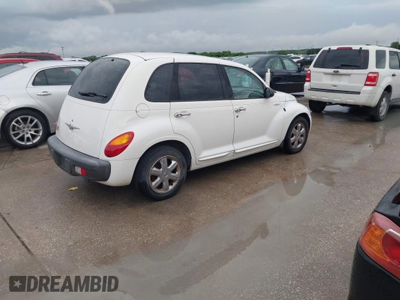 2002 Chrysler PT Cruiser Limited with VIN 3C8FY68B62T347185, listed as a IAAI auction lot 42166377 with 87,157 mi miles. Bid and sale history available at carsss.com. Image 4.