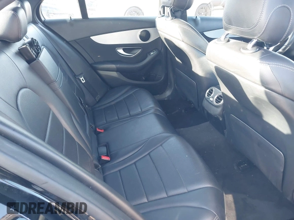 2019 Mercedes-Benz C 300 with VIN 55SWF8DB0KU304595, listed as a IAAI auction lot 42004166 with 55,580 mi miles and . Bid and sale history available at DreamBid. Image 8.