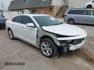 2015 Chevrolet Impala LT z VIN 2G1125S37F9294717, wystawiony jako IAAI lot #42489332 z przebiegiem 92 676 mil mil oraz . Historia ofert i sprzedaży dostępna na DreamBid. Obrazek 1.