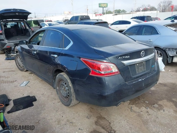 2013 Nissan Altima 2.5 S with VIN 1N4AL3APXDN503560, listed as a IAAI auction lot 41664741 with 202,970 mi miles. Bid and sale history available at carsss.com. Image 3.