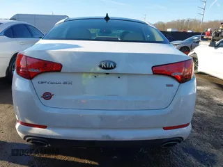 2013 Kia Optima EX with VIN 5XXGN4A70DG228426, listed as a IAAI auction lot 41498343 with 146,592 mi miles. Bid and sale history available at carsss.com. Image 16.
