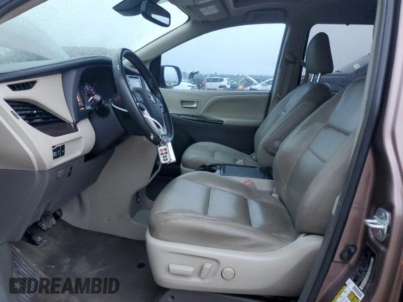 2018 Toyota Sienna XLE Auto Access Seat with VIN 5TDYZ3DC8JS927759, listed as a Copart auction lot 50383465 with 141,807 mi miles and Salvage title. Bid and sale history available at DreamBid. Image 7.