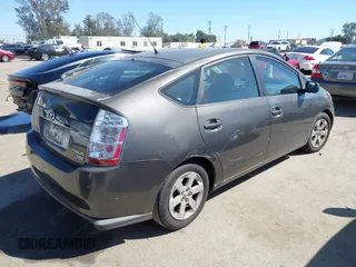2007 Toyota Prius with VIN JTDKB20U273224400, listed as a IAAI auction lot 41855291 with 185,086 mi miles. Bid and sale history available at carsss.com. Image 4.