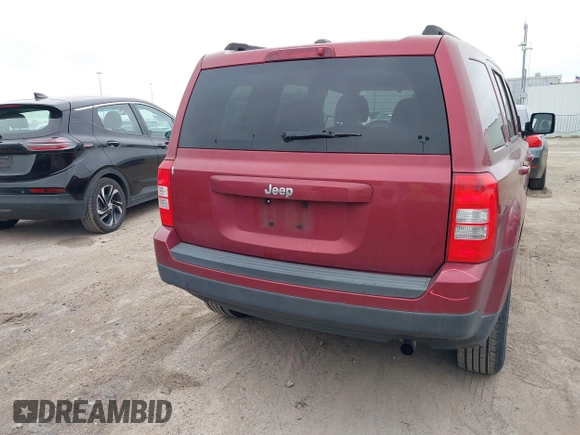 2017 Jeep Patriot Sport z VIN 1C4NJPBB0HD201718, wystawiony jako IAAI lot #41614102 z przebiegiem 88 194 mil mil oraz . Historia ofert i sprzedaży dostępna na DreamBid. Obrazek 17.